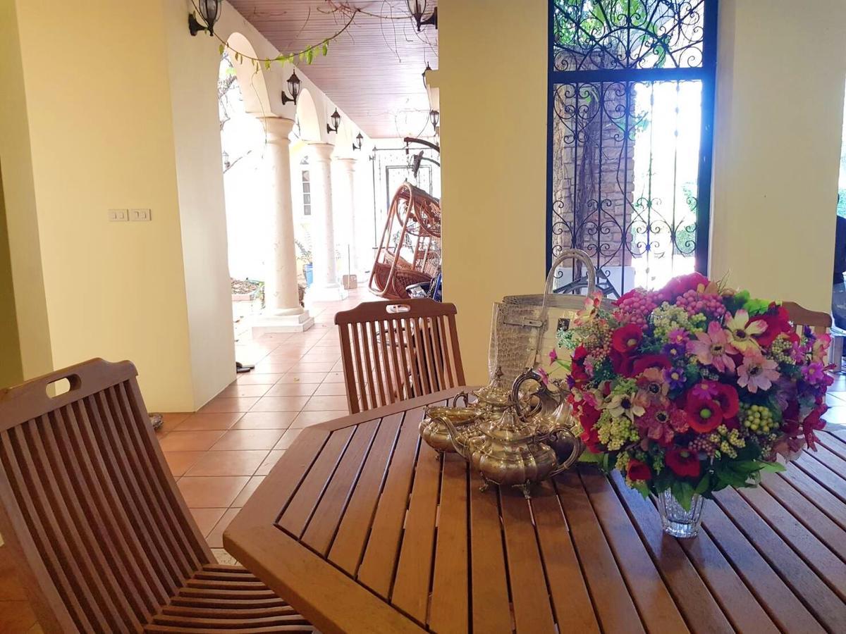 Prompimarn Villa Toscana Bangkok Ngoại thất bức ảnh
